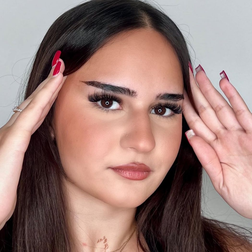 Wimpernverlängerung Aurora Beauty Berlin